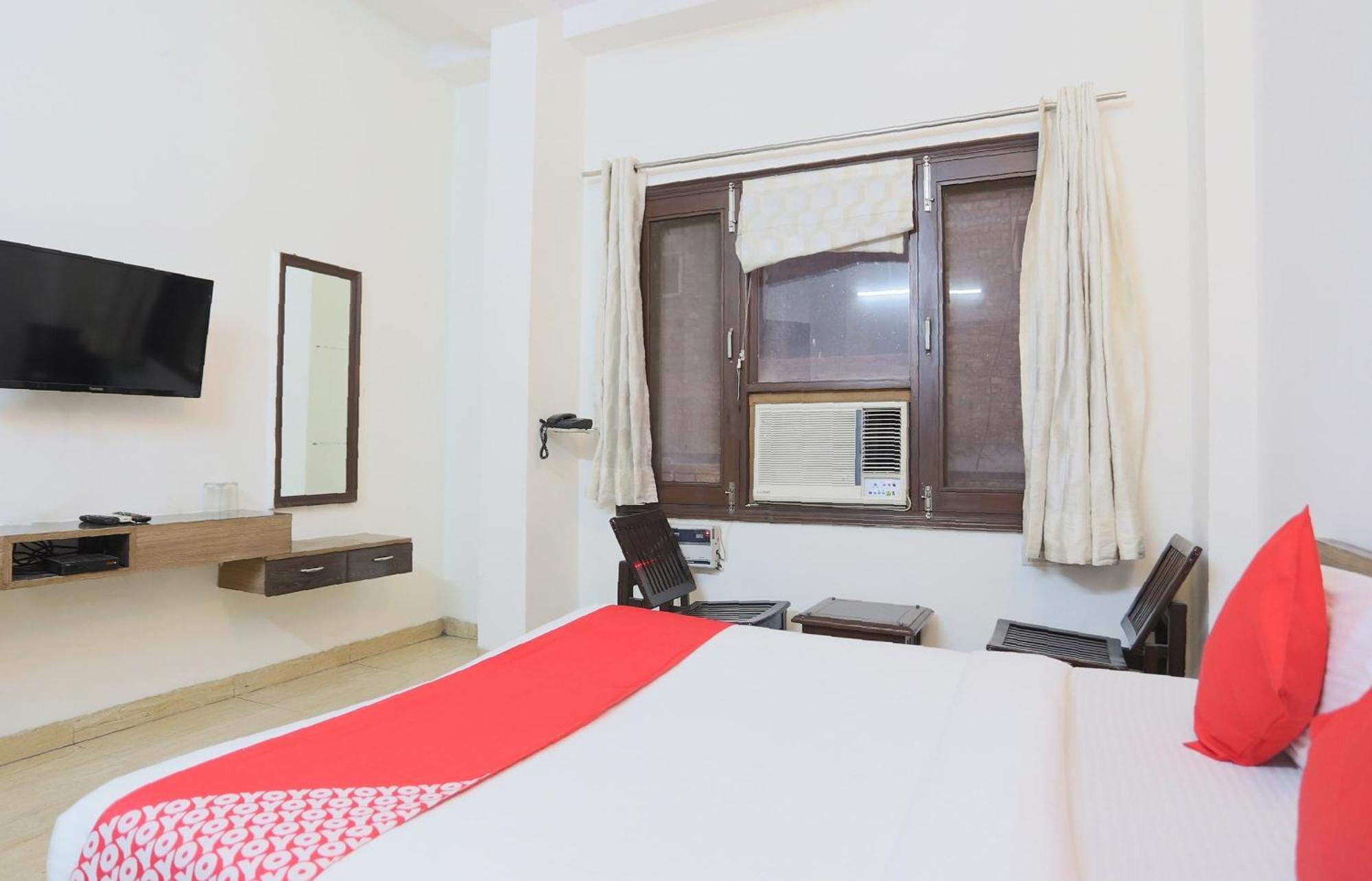 Hotel O New Raj Kamal Aurangabad  Eksteriør billede