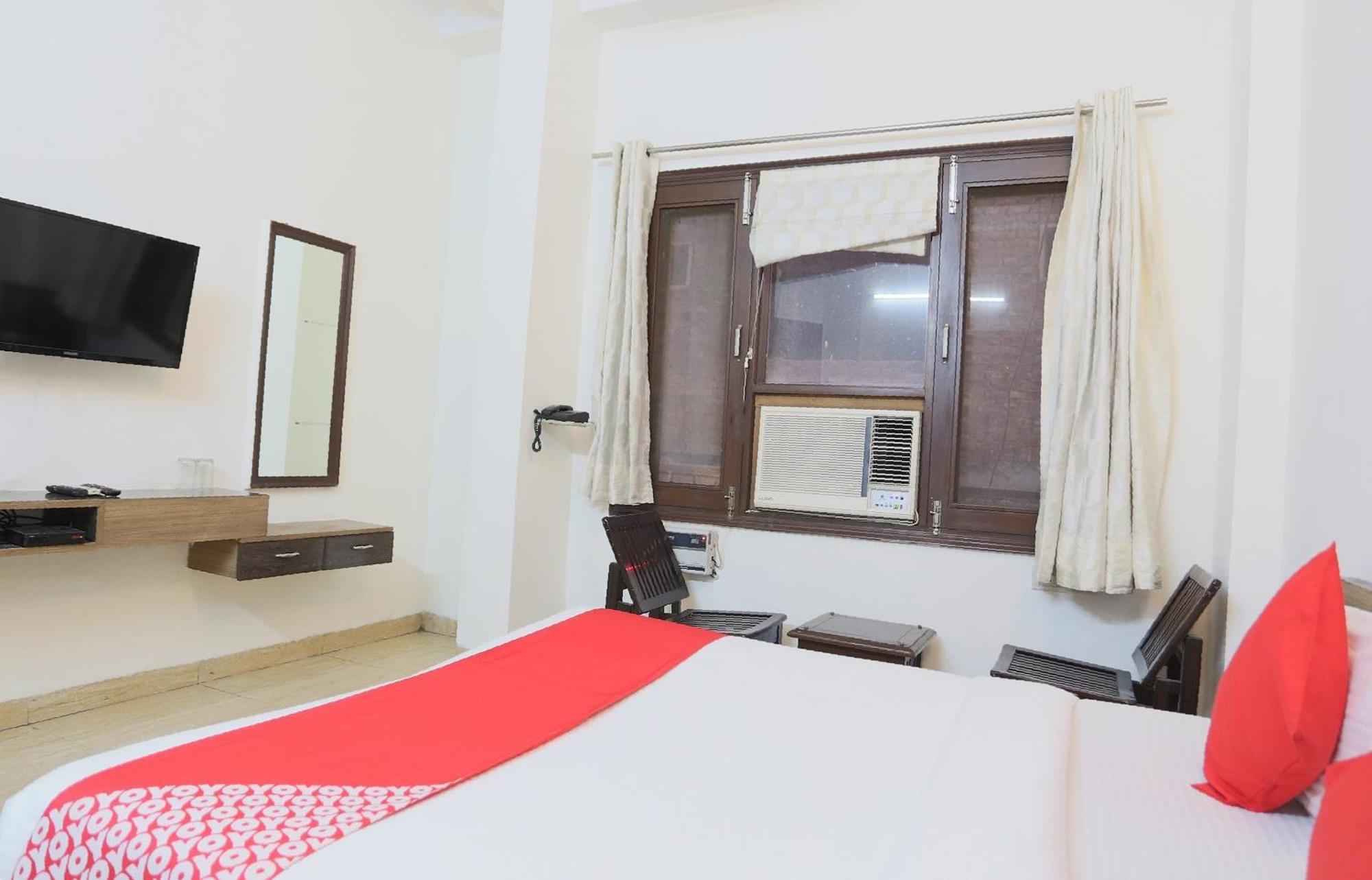 Hotel O New Raj Kamal Aurangabad  Eksteriør billede
